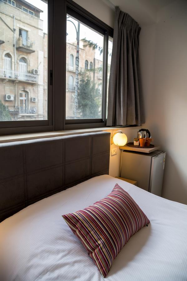 Johnny Hotel Baitulmaqdis Luaran gambar